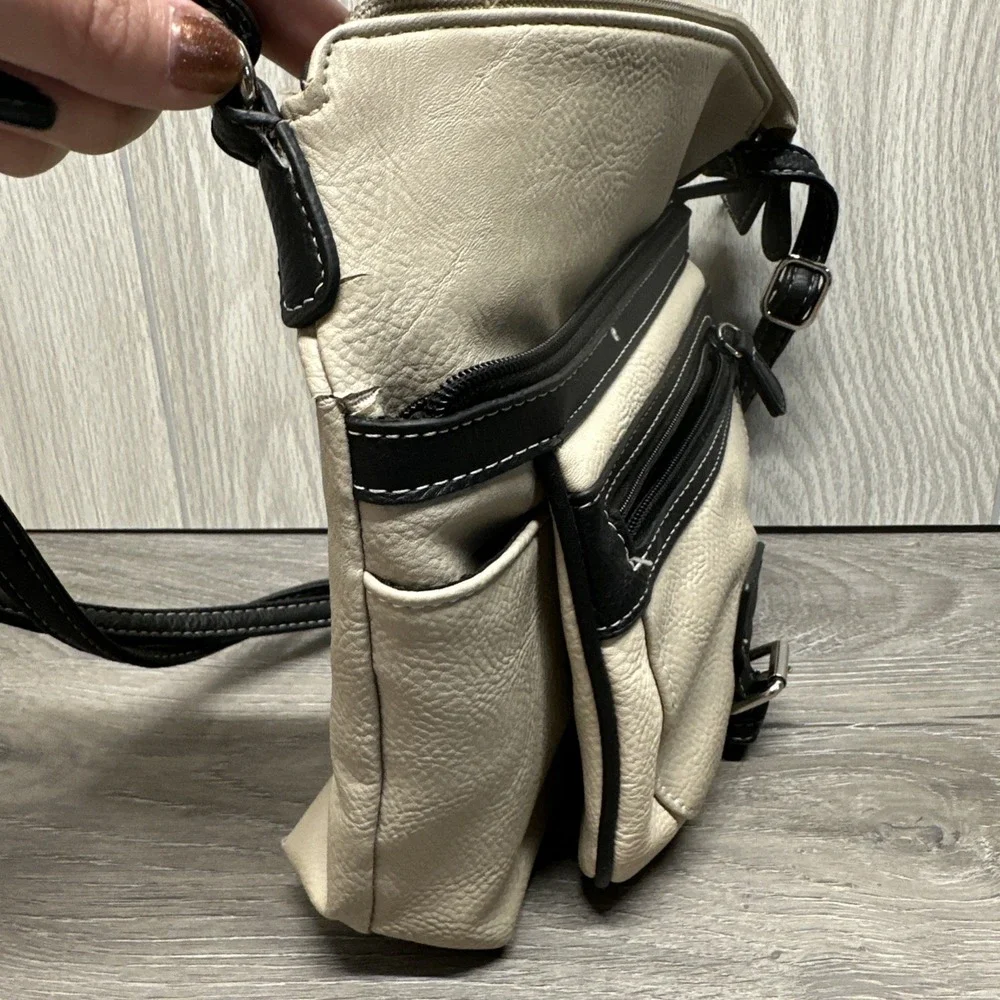 Crossbody Bag Women Small Cream Black Good‎ Multi-Pocket Utility medium bag